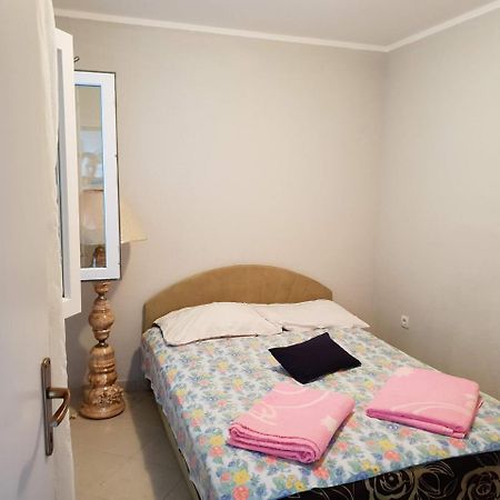 Apartment Miki Χέρτσεγκ Νόβι Εξωτερικό φωτογραφία